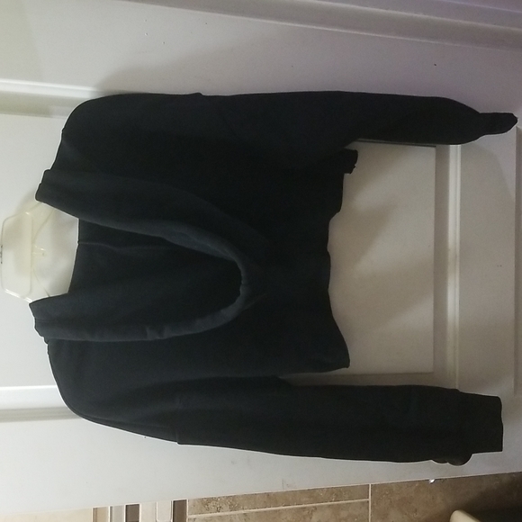 Fashion Nova - Sweater crop top, Size - Small, Color - Black - Picture 3 of 6